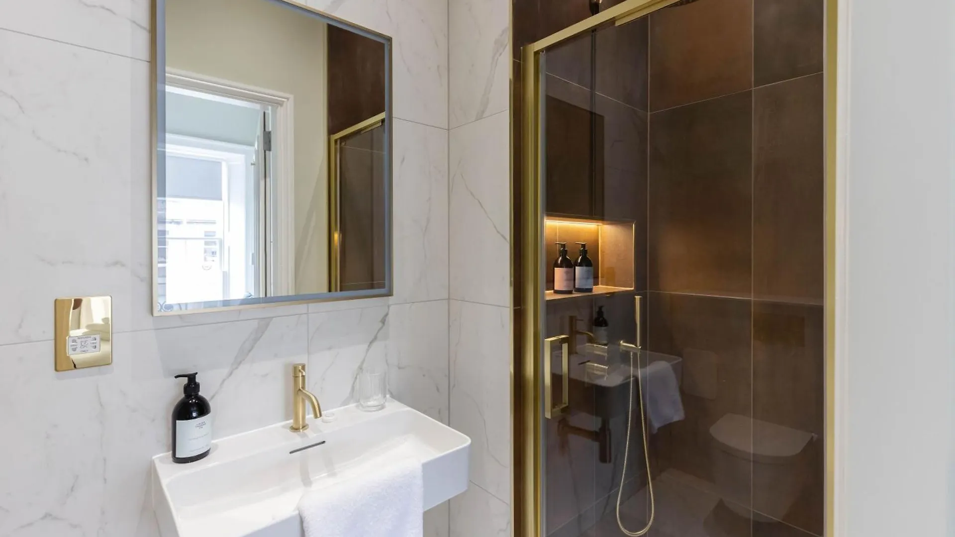 Dragon Suites Luxury Serviced Apartments At Walker Street Édimbourg