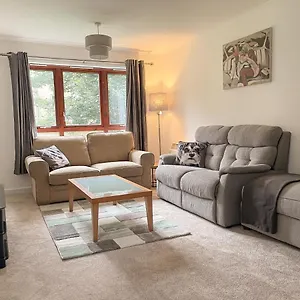 Apartamento Spacious, And Newly Decorated, Edimburgo