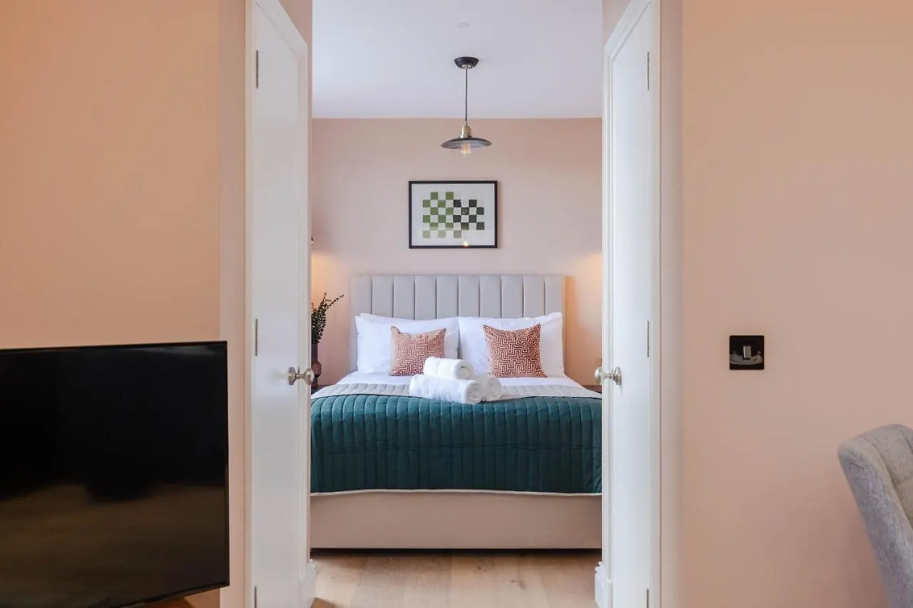 Dragon Suites Luxury Serviced Apartments At Walker Street Edinburgh