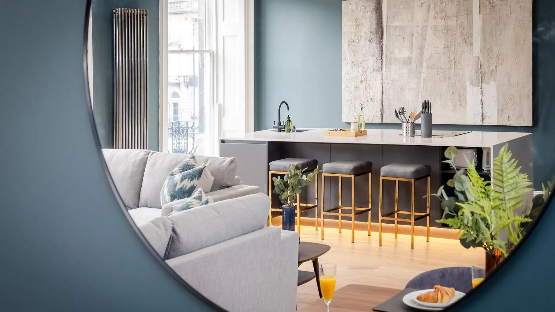 Dragon Suites Luxury Serviced Apartments At Walker Street Edinburgh