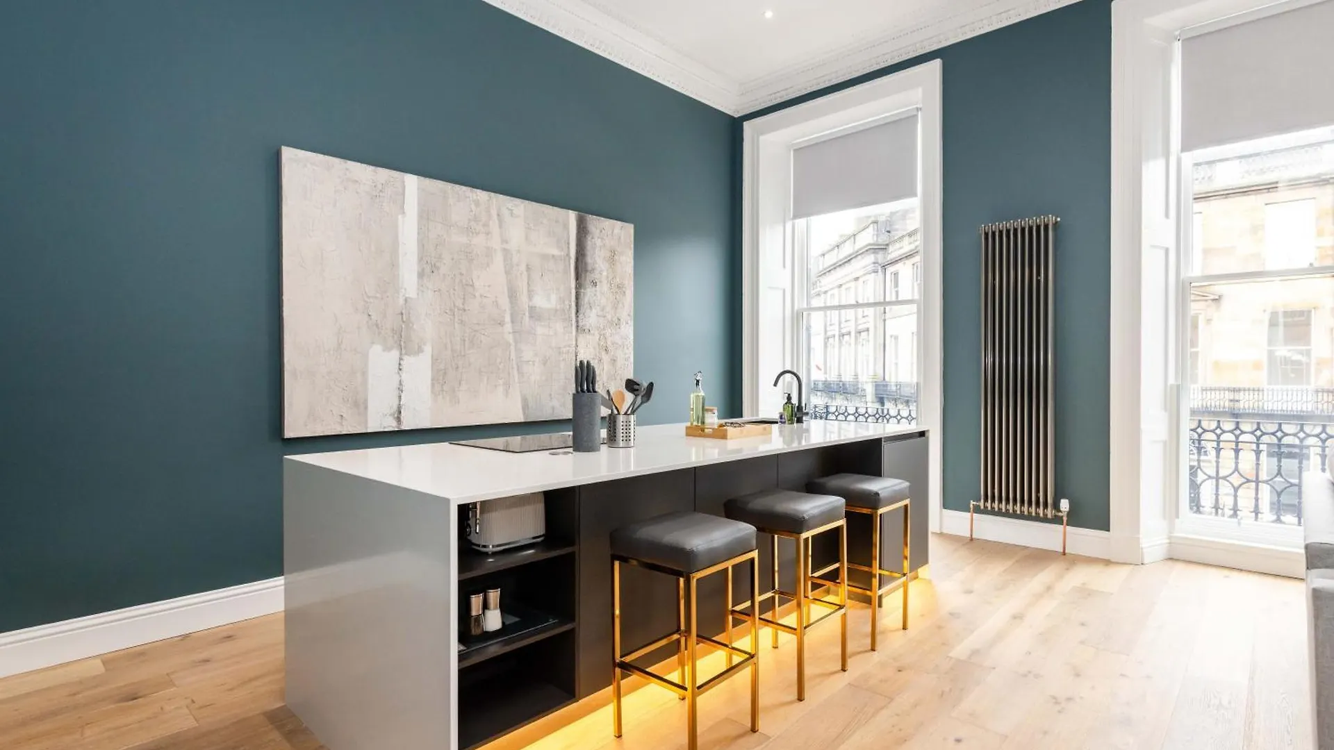 Dragon Suites Luxury Serviced Apartments At Walker Street Edinburgh United Kingdom